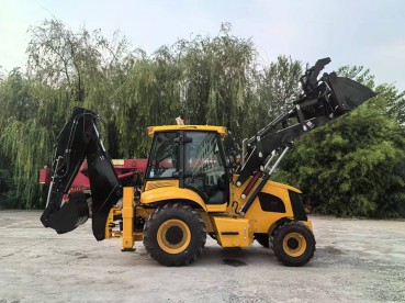 北京豪華3CX挖掘裝載機